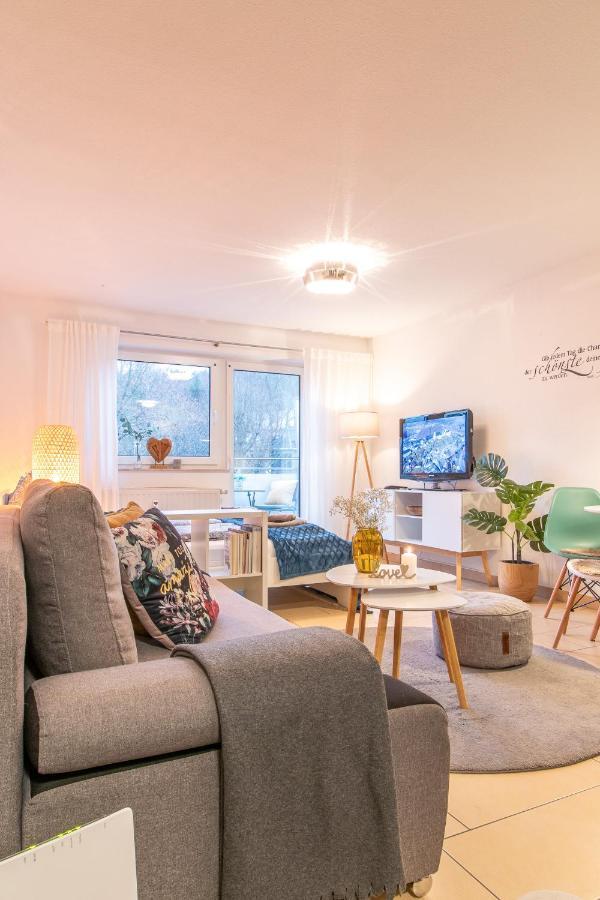 Modernes Apartment Im Gruenen I Balkon I Wlan I Stellplatz シュヴァルツェンベルク エクステリア 写真