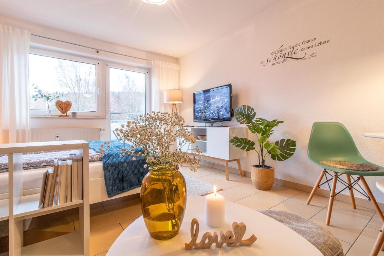 Modernes Apartment Im Gruenen I Balkon I Wlan I Stellplatz シュヴァルツェンベルク エクステリア 写真